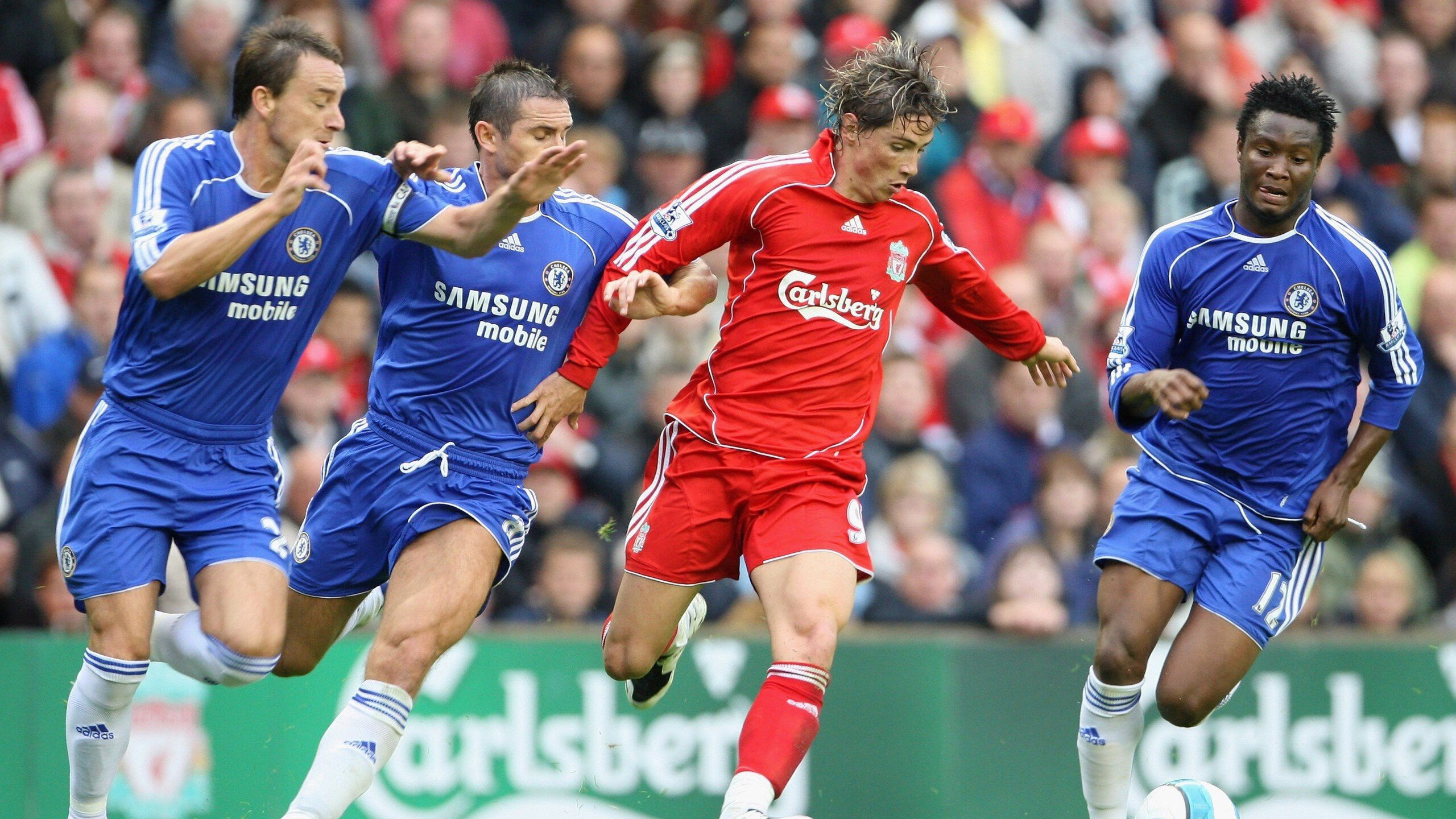 赛季热搜榜：带你回顾那些令人难忘的热点话题，热点赛事